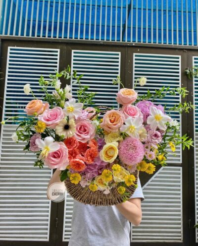 Giỏ Hoa Sắc Màu Ngày Vui - BBGH18